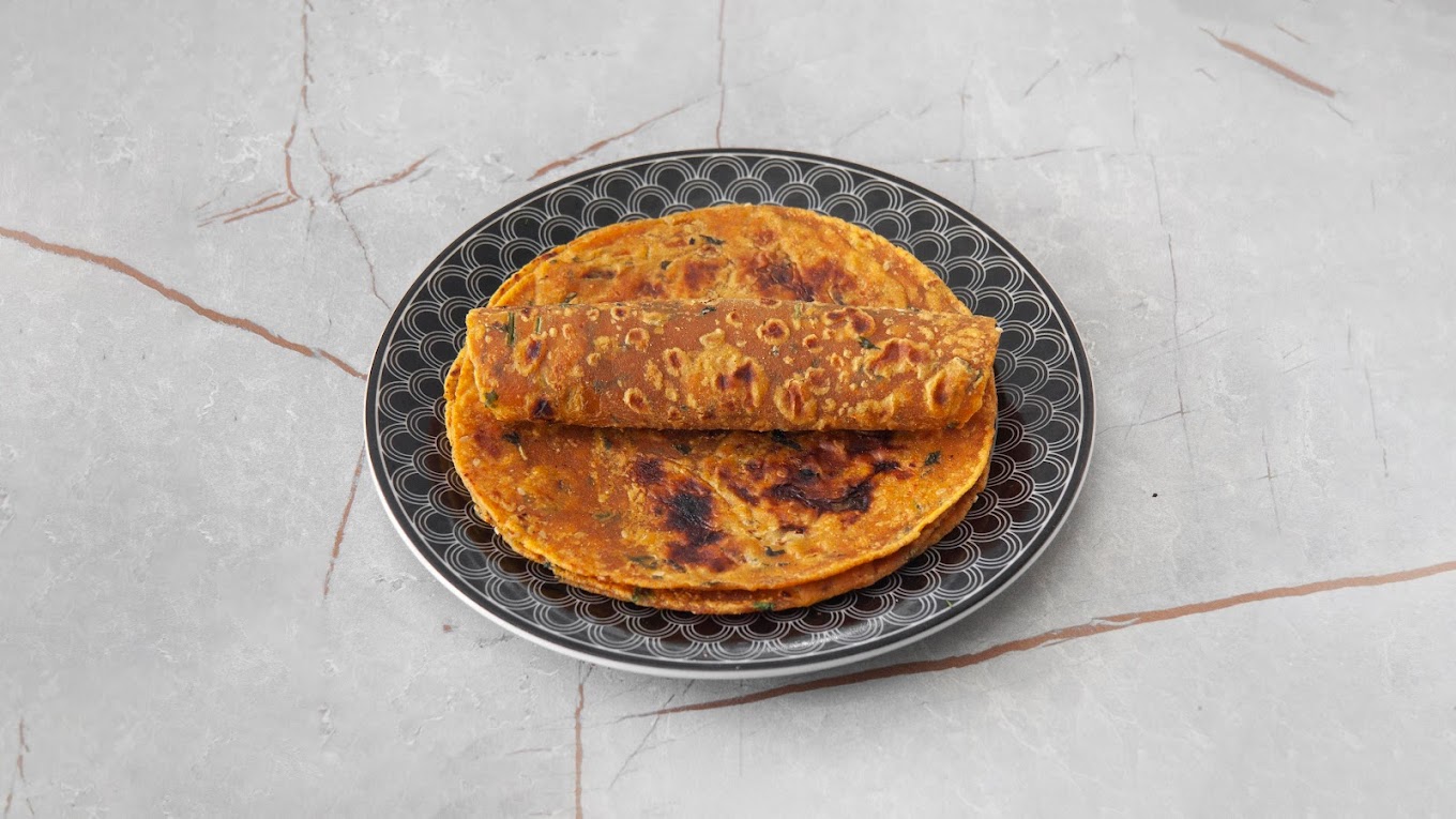 Fresh Gujarati Thepla - Traditional Indian Flatbread